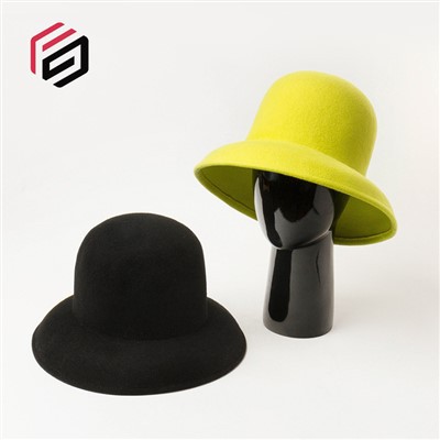 Dámska jeseň Fedora